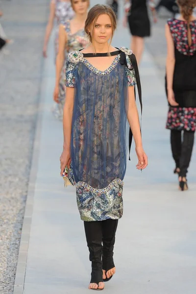 Look 43